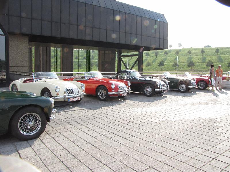 MG DAY 2010, georganiseerd  door MG Club Belgique Sud (12).JPG